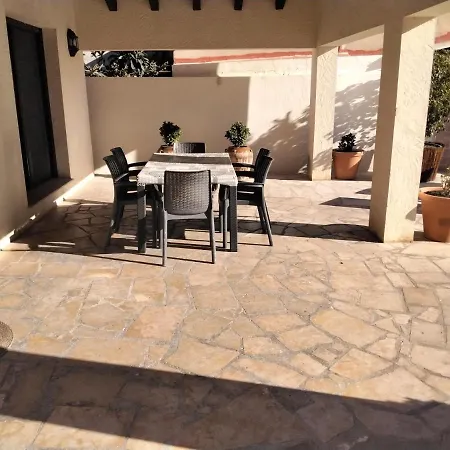 Casa Paca Сasa de vacaciones Deltebre